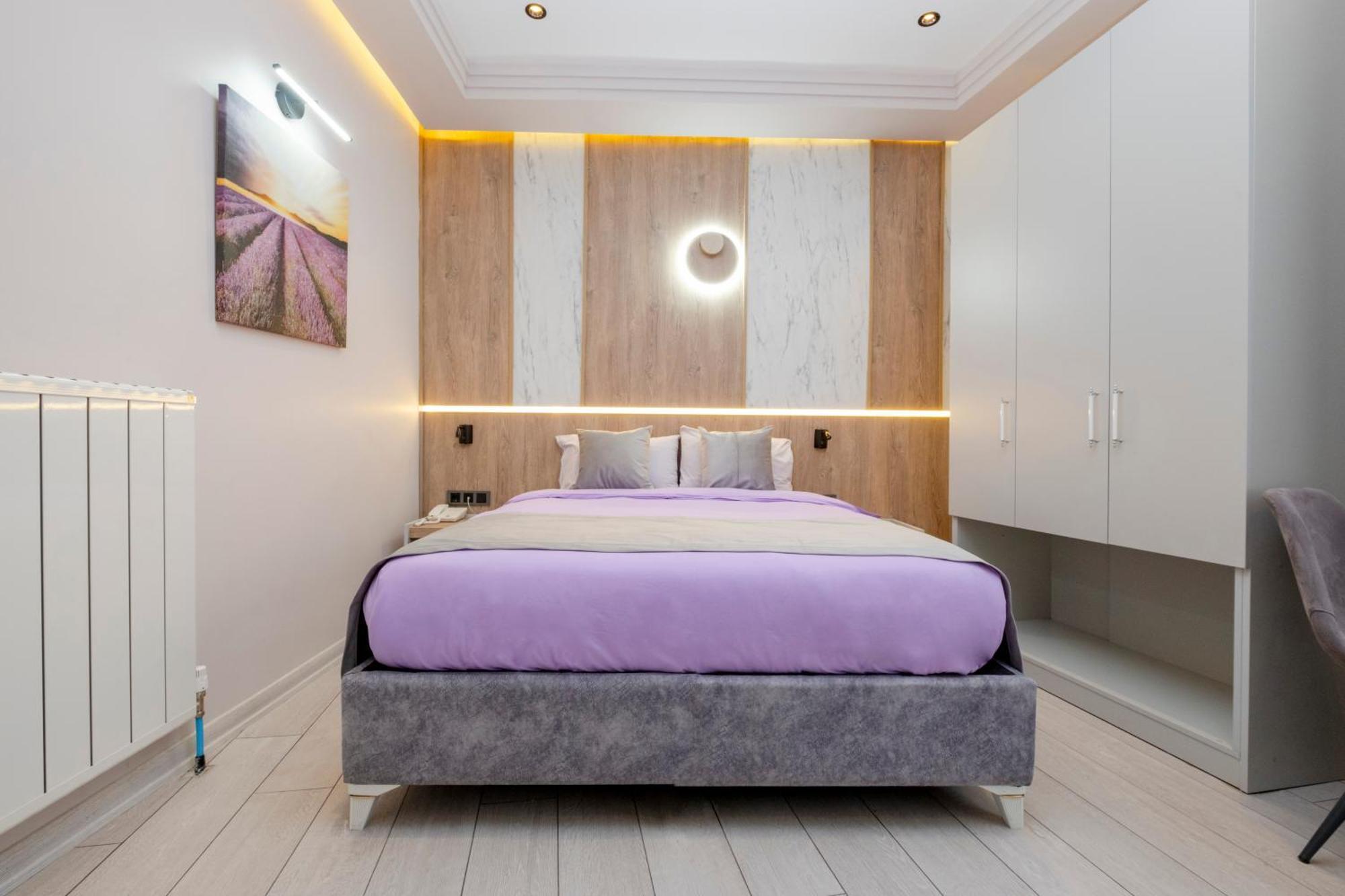 Lavender Airport Hotel Arnavutkoy Екстер'єр фото
