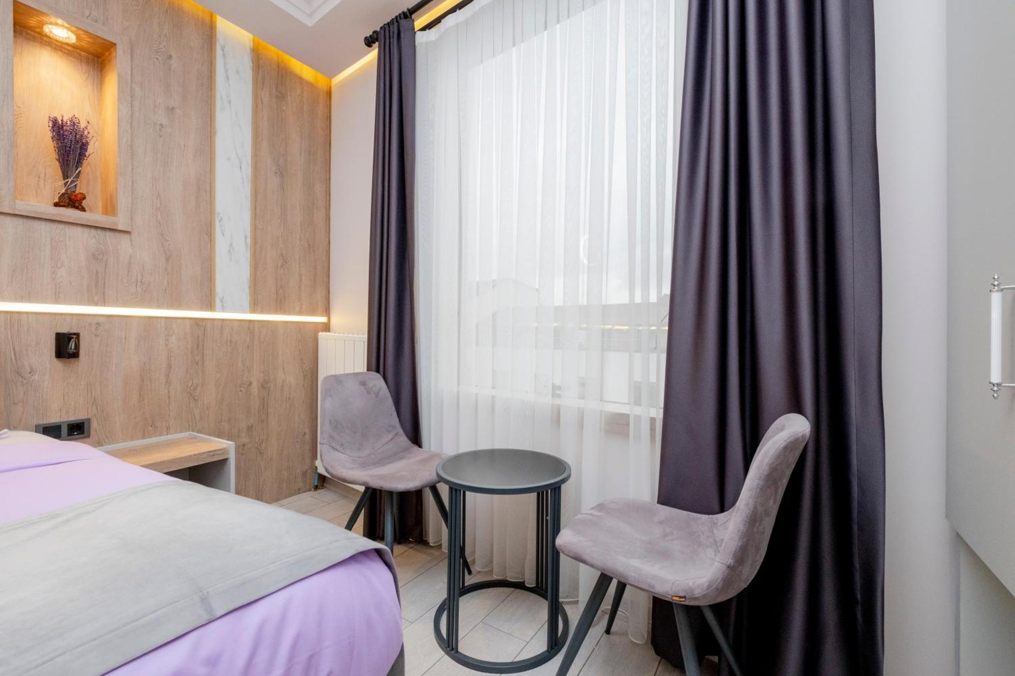Lavender Airport Hotel Arnavutkoy Екстер'єр фото