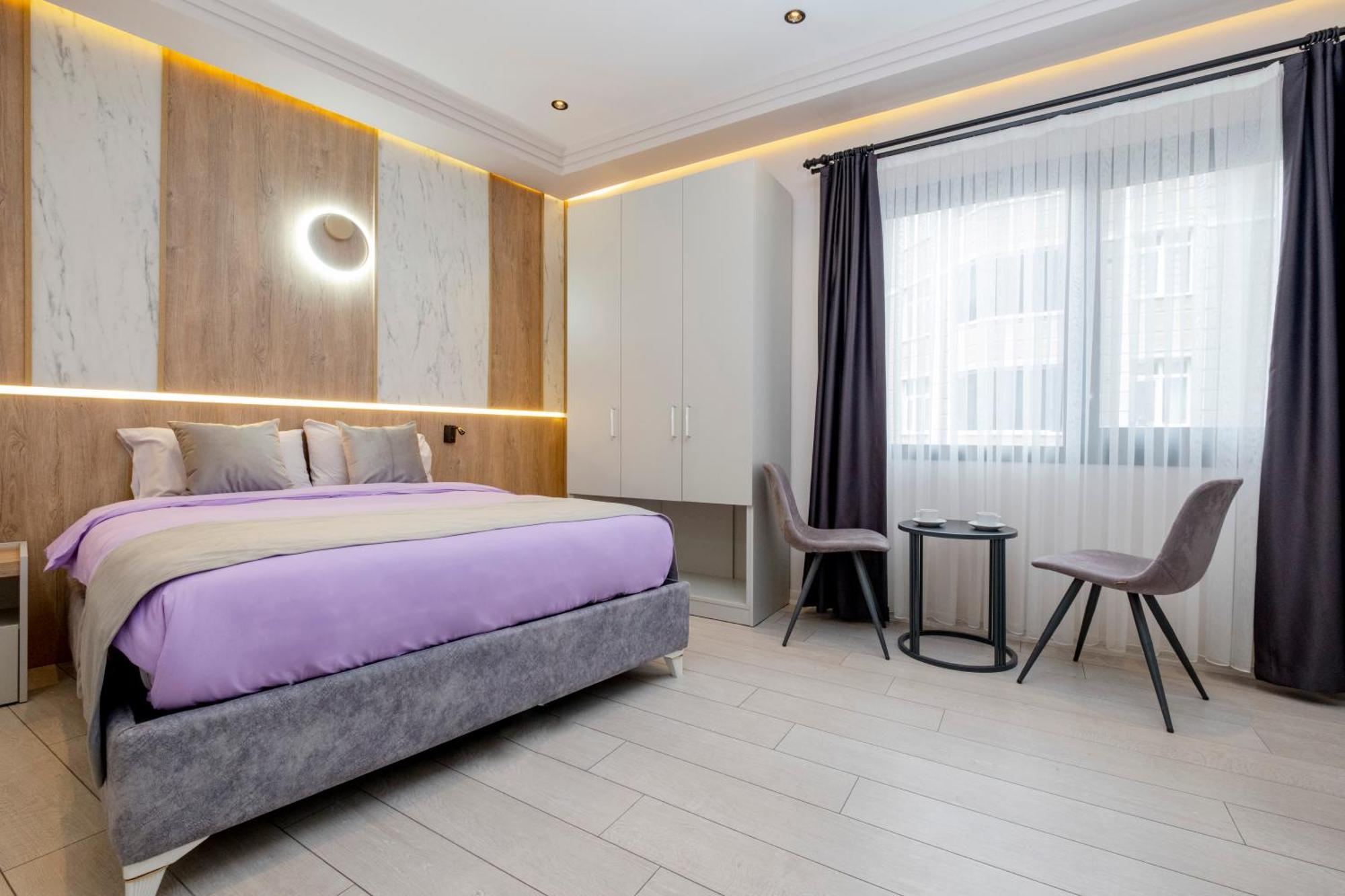 Lavender Airport Hotel Arnavutkoy Екстер'єр фото