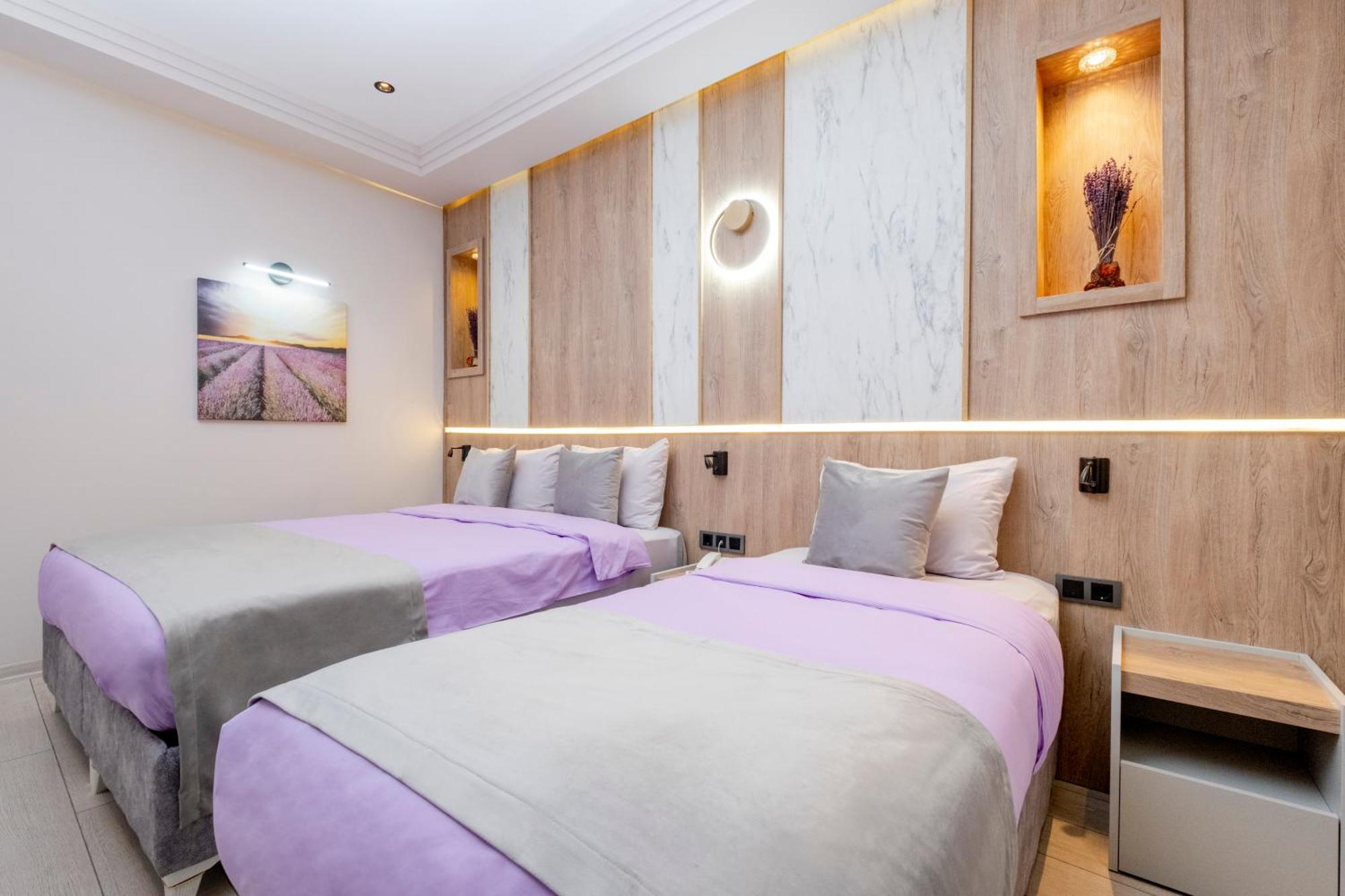 Lavender Airport Hotel Arnavutkoy Екстер'єр фото