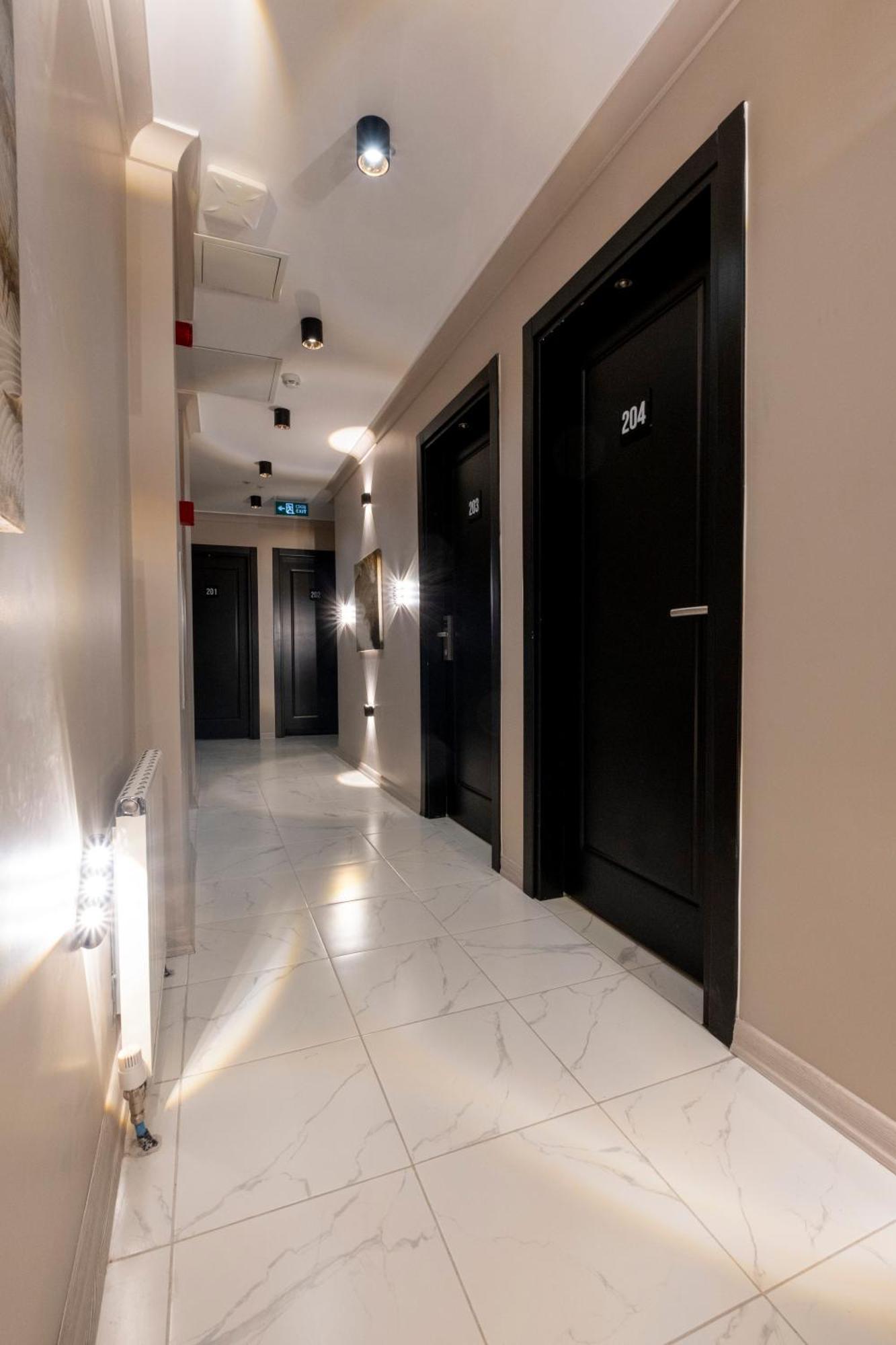 Lavender Airport Hotel Arnavutkoy Екстер'єр фото