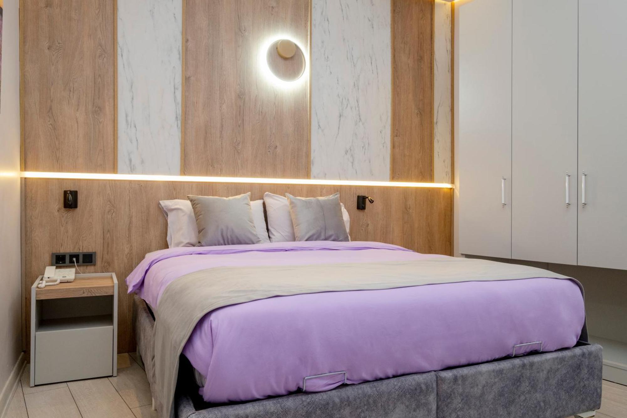 Lavender Airport Hotel Arnavutkoy Екстер'єр фото