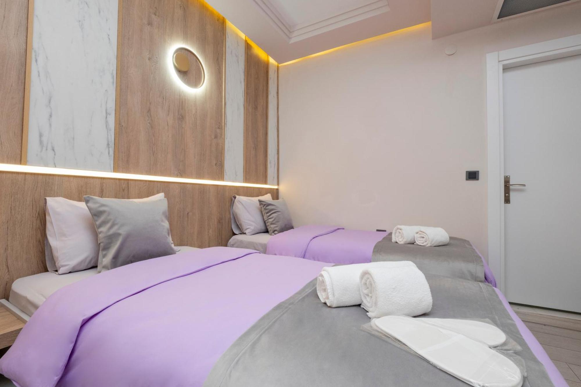 Lavender Airport Hotel Arnavutkoy Екстер'єр фото