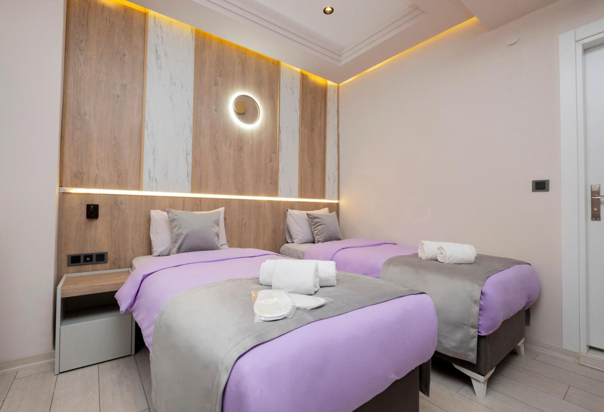 Lavender Airport Hotel Arnavutkoy Екстер'єр фото